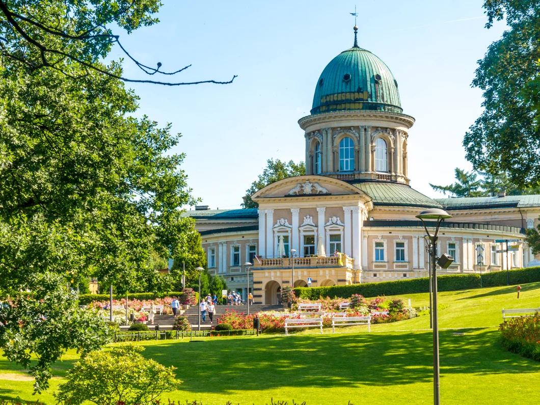 Lądek-Zdrój – uzdrowisko (14,7 km)